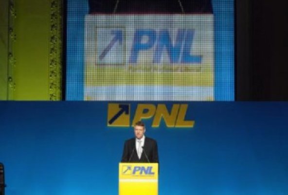 PNL: Crin Antonescu-preşedinte, Klaus Iohannis-premier